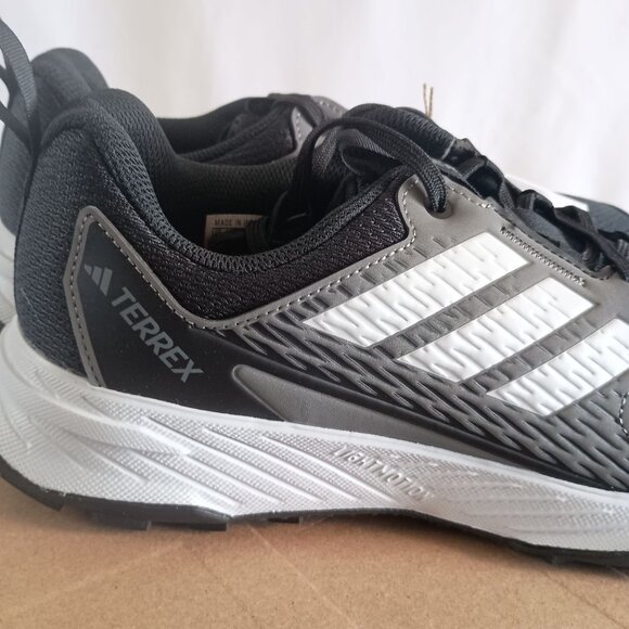 New Adidas Terrex Tracefinder Trail Running Shoes Women’s Size 10 NIB Hiking - Picture 12 of 13